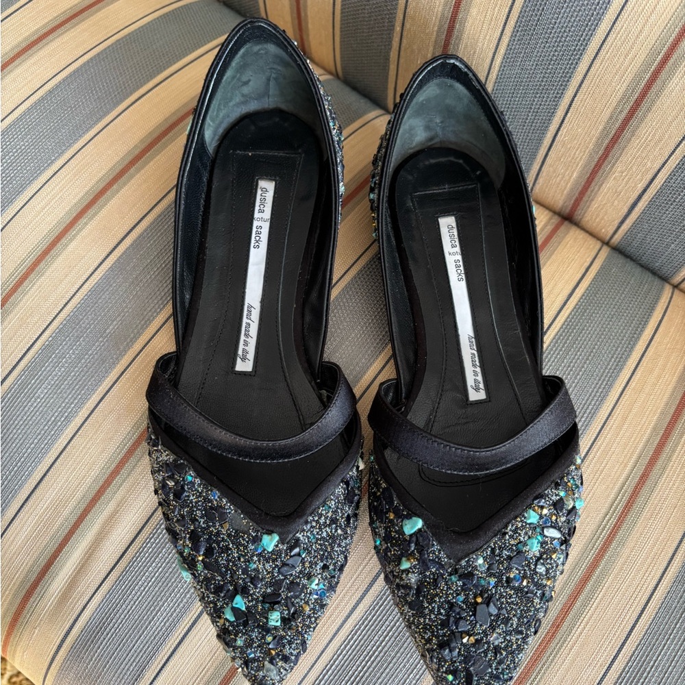Vero Cuoio Black and Blue Embellished Flats